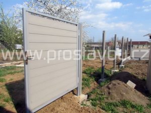 WPC plot Duofuse - realizace oplocení domu